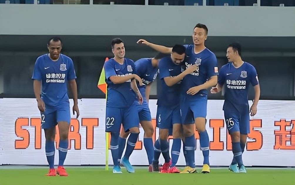 申花外援补强杀出新黑马!曾是德甲联赛银靴,球迷直言以官宣为准