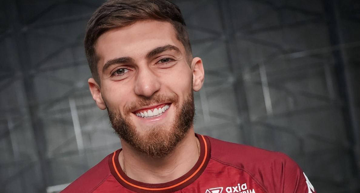 4场比赛狂飙2球!25岁格鲁吉亚天才锋霸法甲爆发,吸引4大欧洲豪强争抢